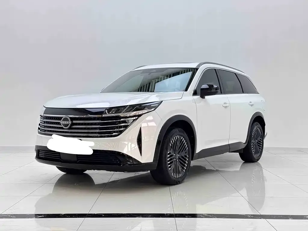 Nissan Teramont