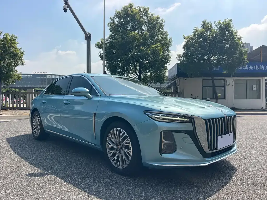 Hongqi H5 — фото 10