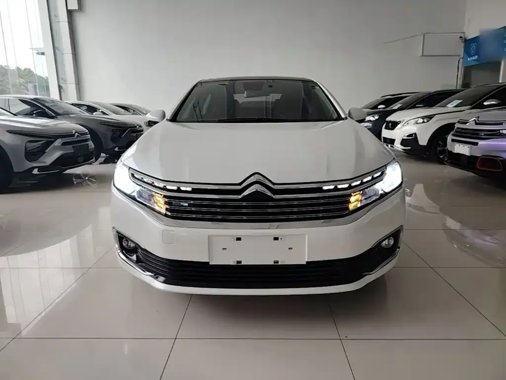 Citroen C6 2021 из CN, фото 3