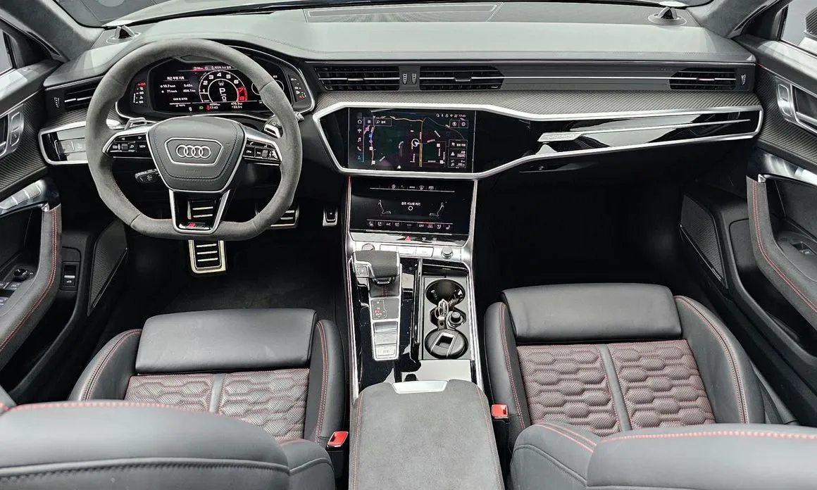 Audi RS6 2025 из KR, фото 9