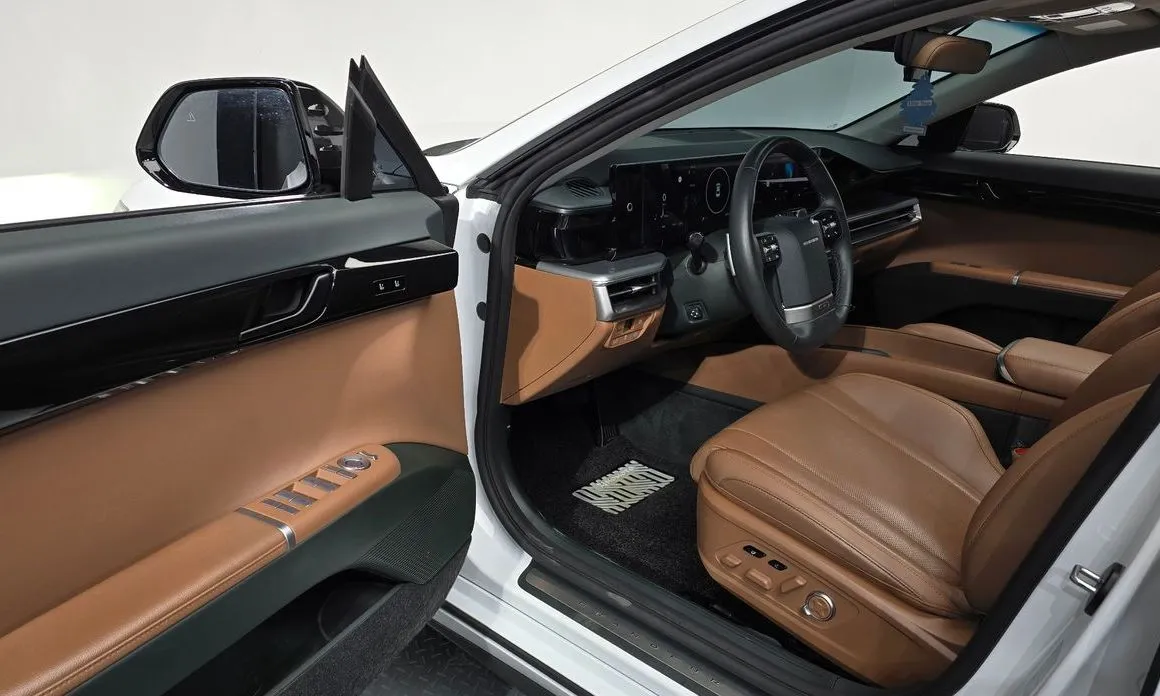 Hyundai Grandeur 2023 из KR, фото 8
