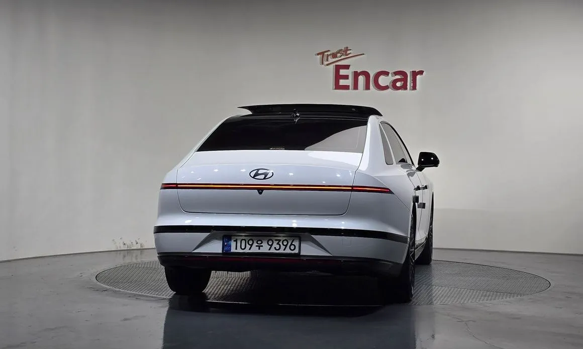 Hyundai Grandeur 2023 из KR, фото 6