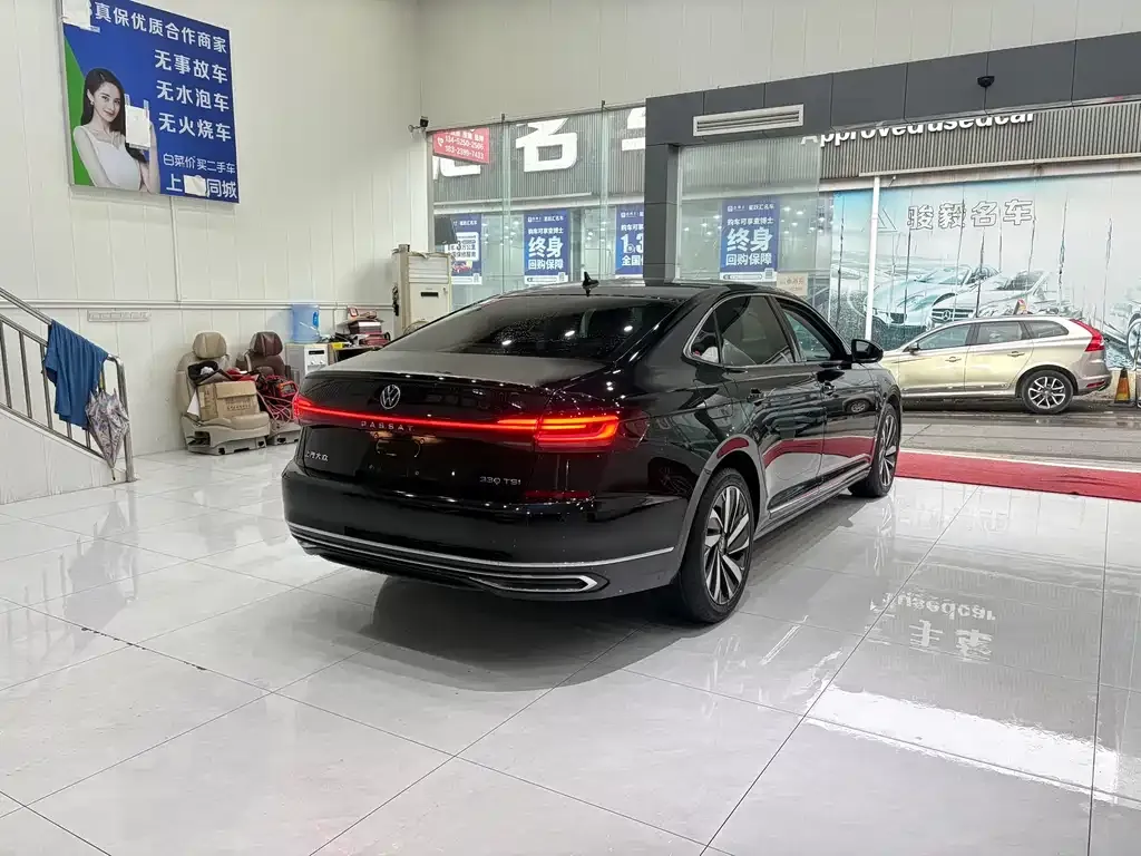 Volkswagen Passat — фото 9