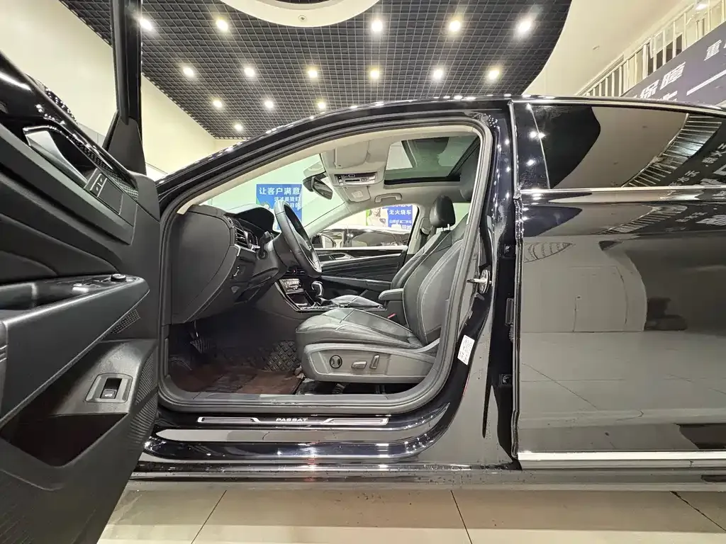 Volkswagen Passat — фото 5