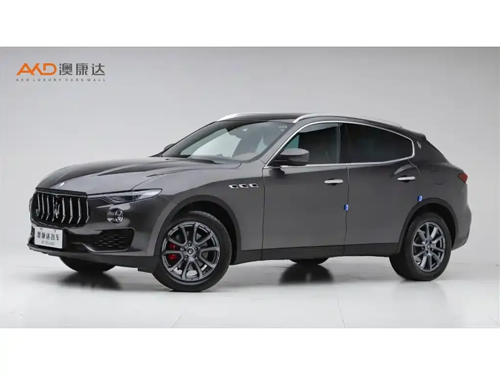 Maserati Levante — фото 1
