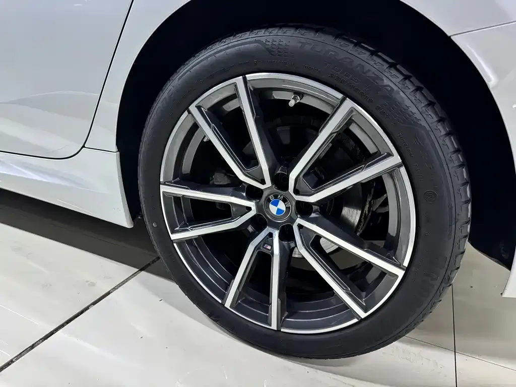 BMW 3 Series — фото 5