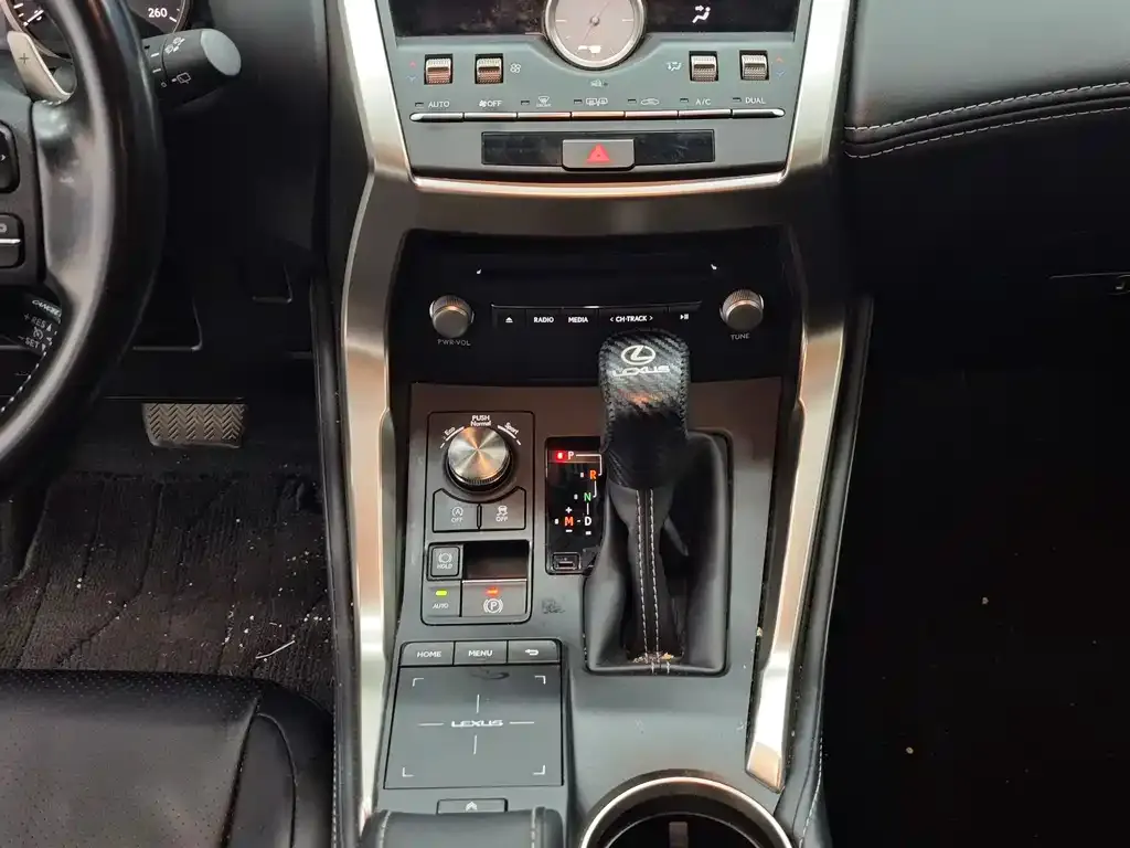 Lexus NX 2021 из CN, фото 7