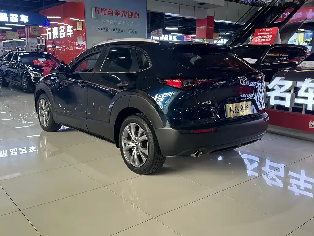 Mazda CX-30 2022 из CN, фото 9