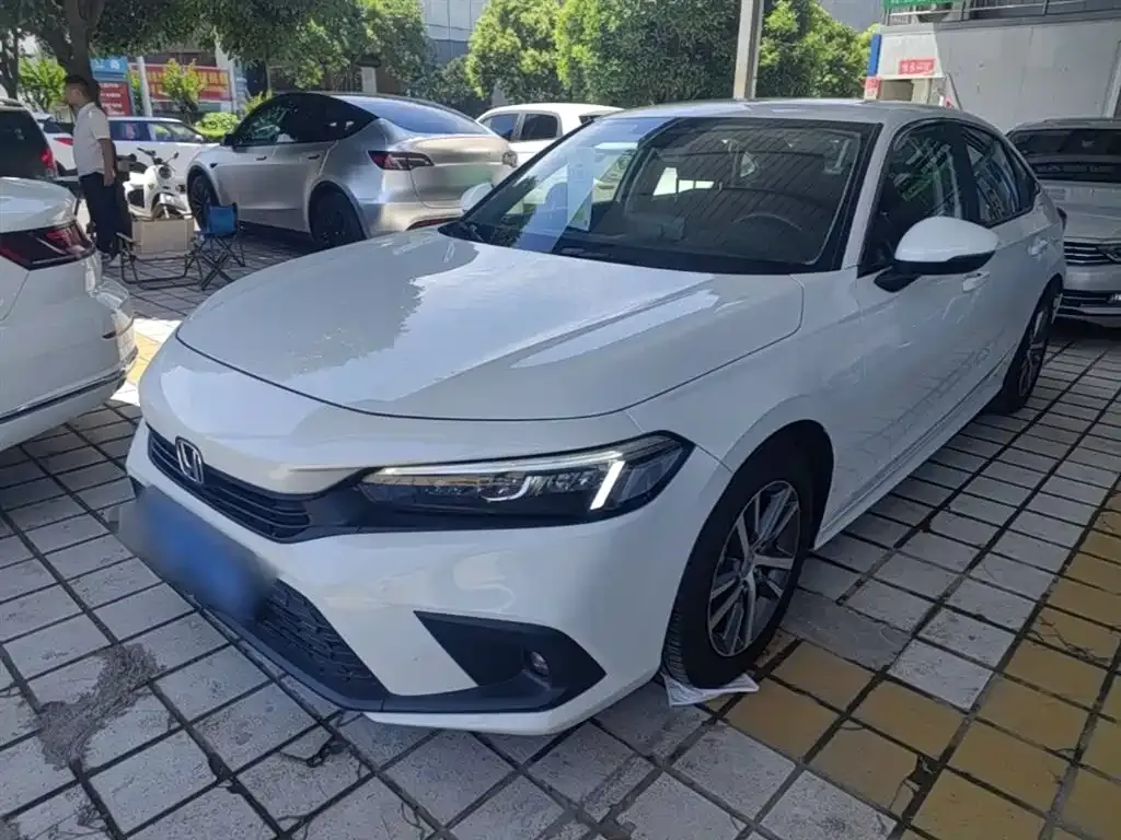 Honda Civic — фото 1