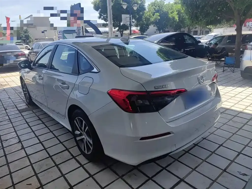 Honda Civic — фото 5