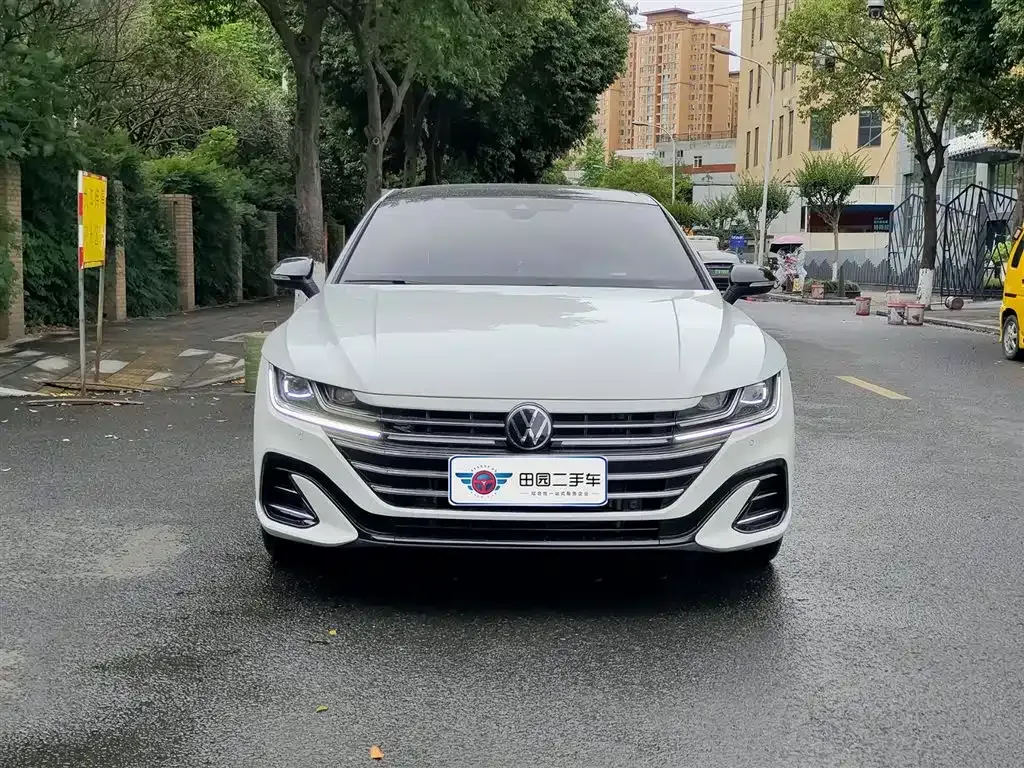 Volkswagen CC — фото 10