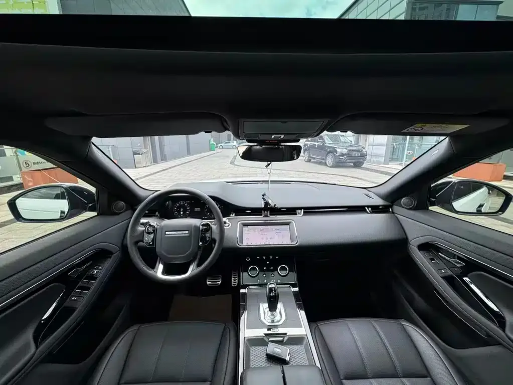 Land Rover Evoque — фото 3