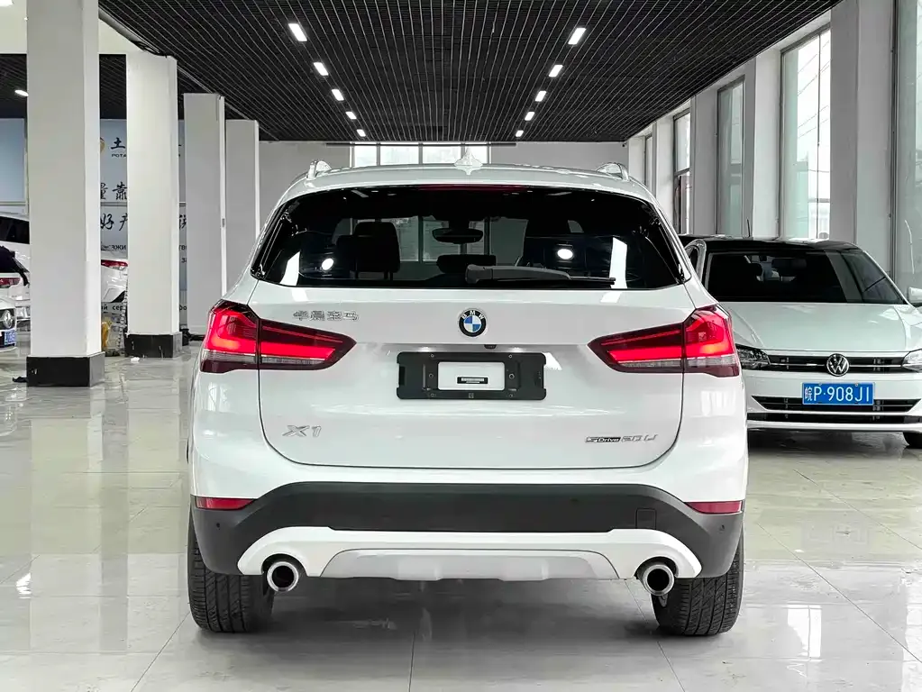 BMW X1 — фото 6