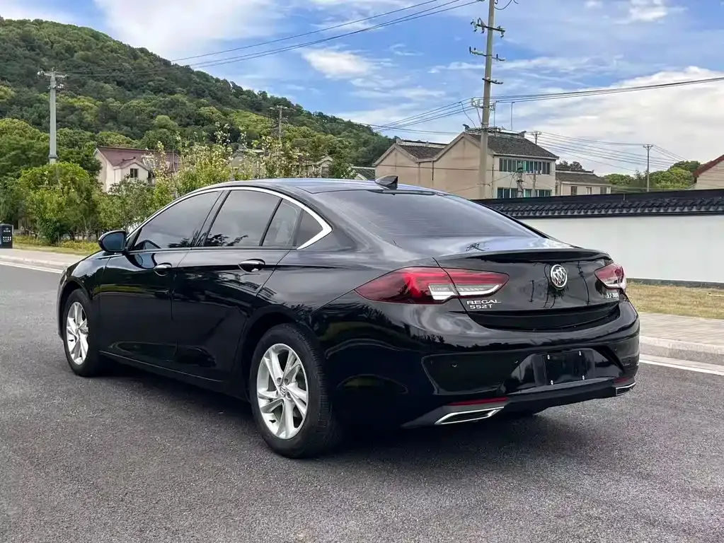 Buick Regal — фото 7