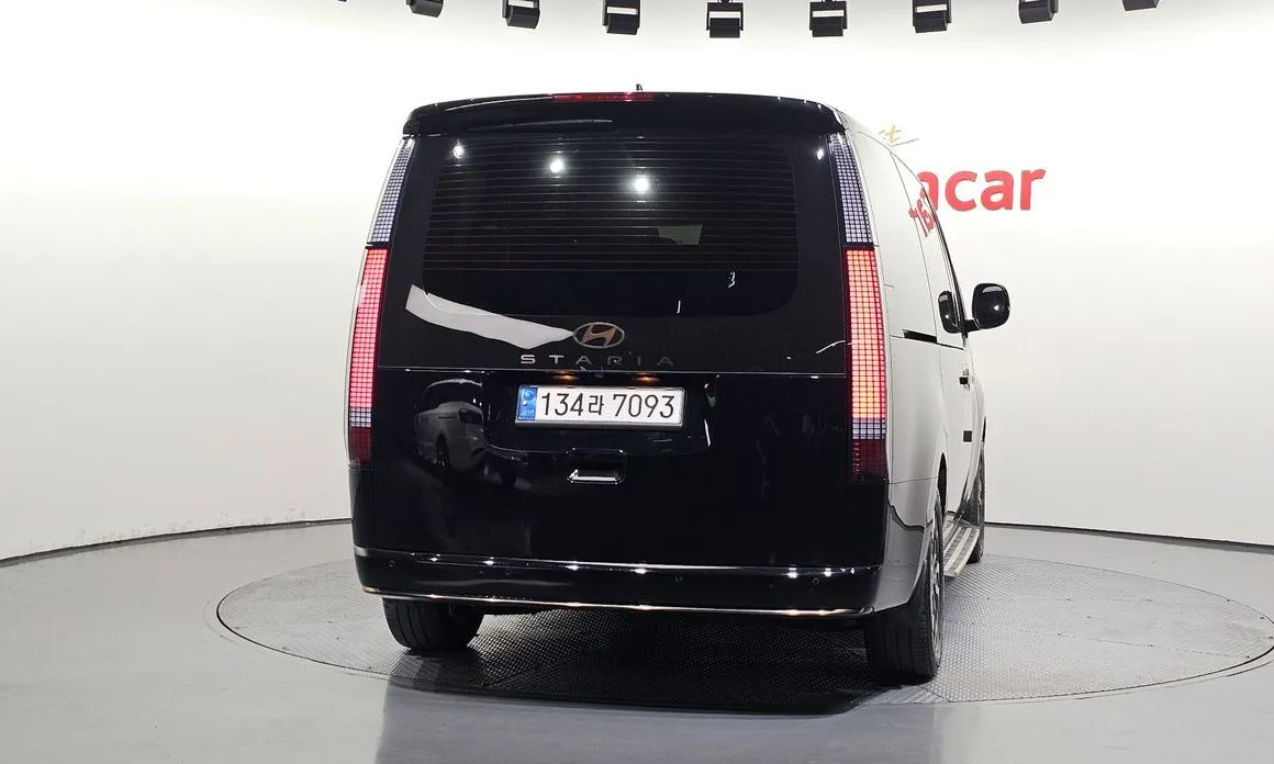 Hyundai Staria 2025 из KR, фото 2