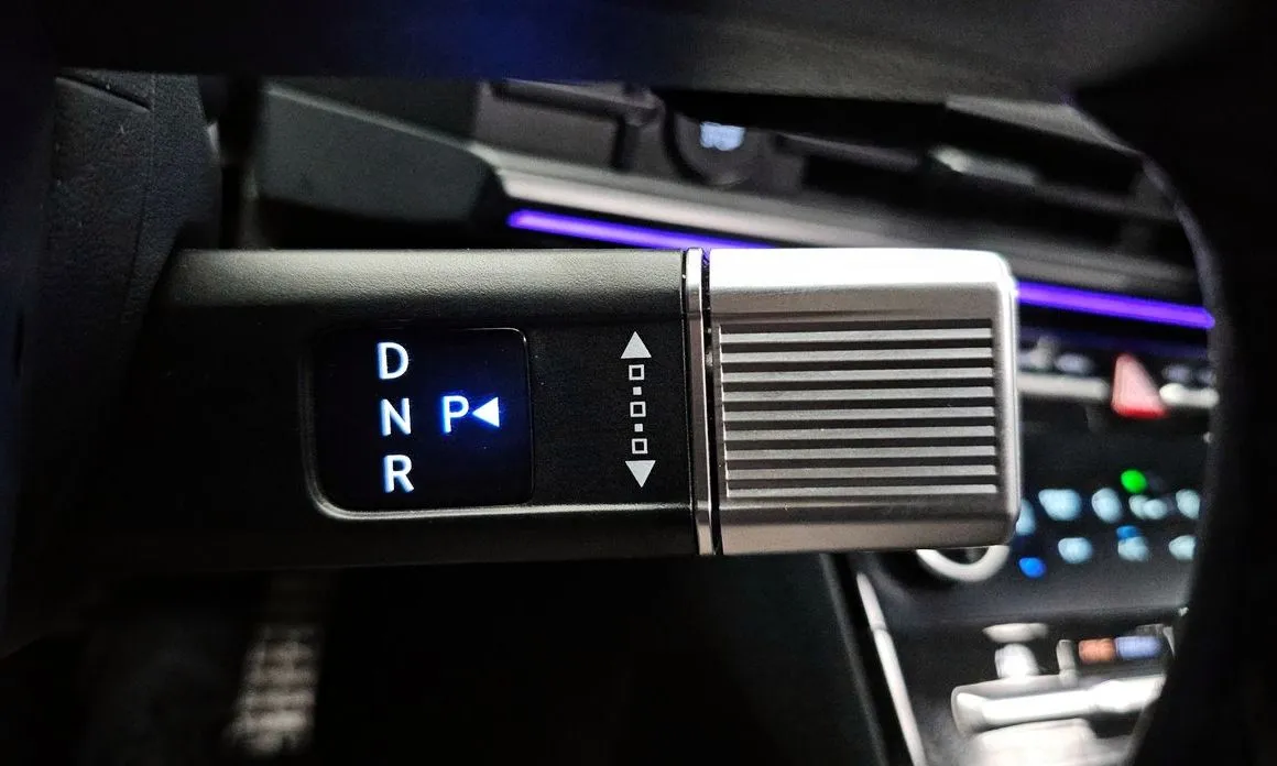 Hyundai Santafe 2024 из KR, фото 4