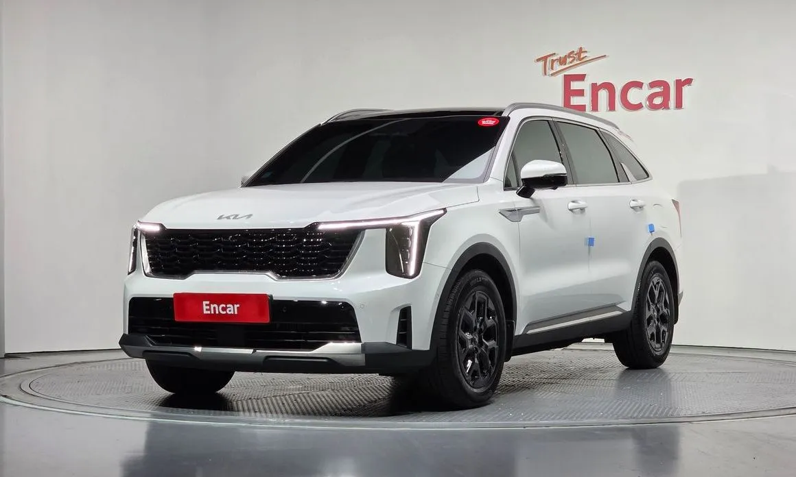 Kia Sorento — фото 1