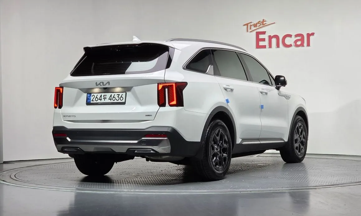Kia Sorento — фото 3