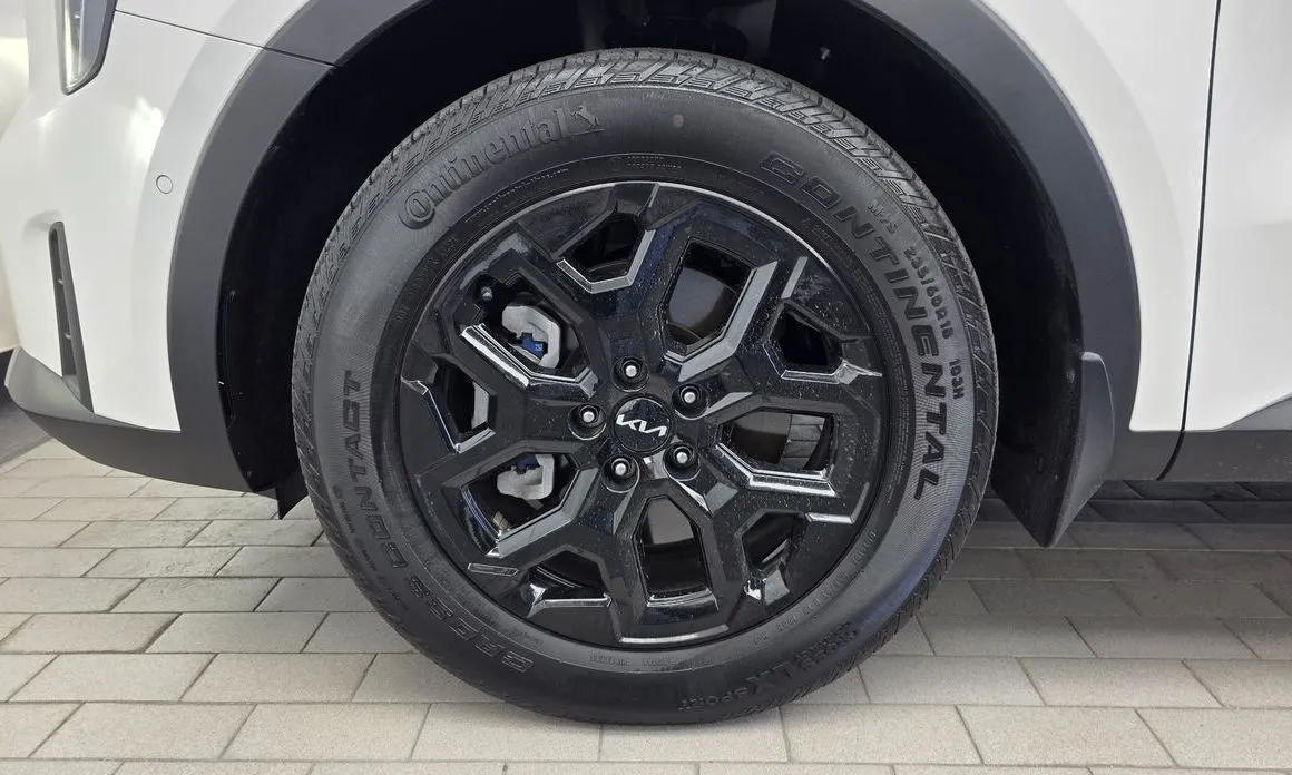 Kia Sorento — фото 4
