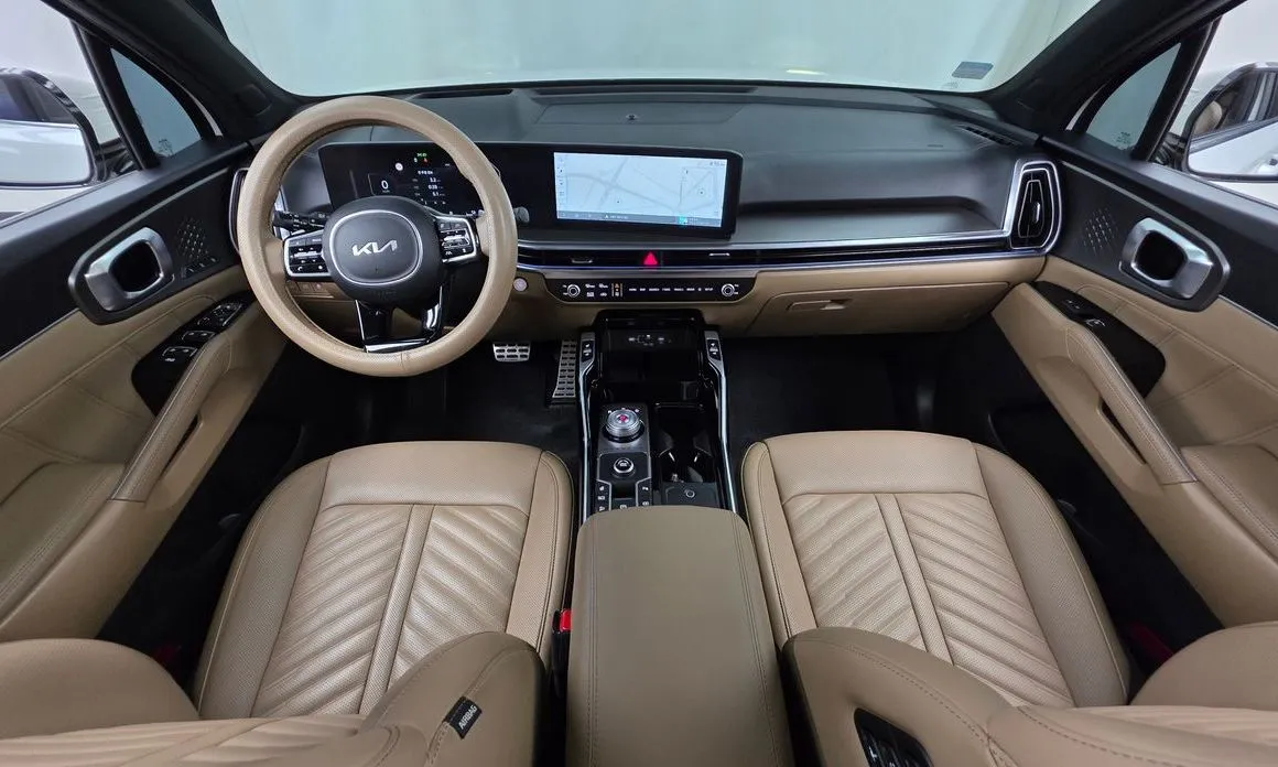 Kia Sorento — фото 8