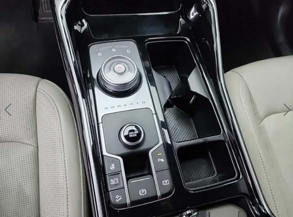 Kia Sorento 2024 из KR, фото 4