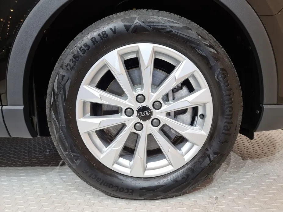 Audi Q3 2025 из KR, фото 2
