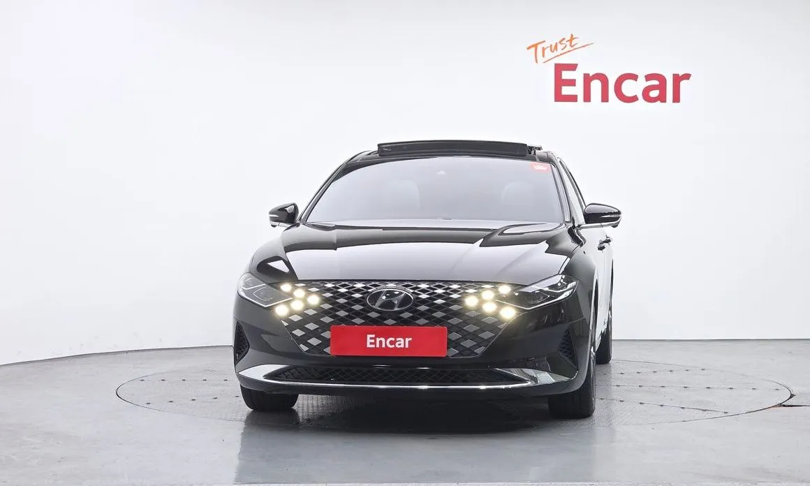 Hyundai Grandeur 2022 из KR, фото 2
