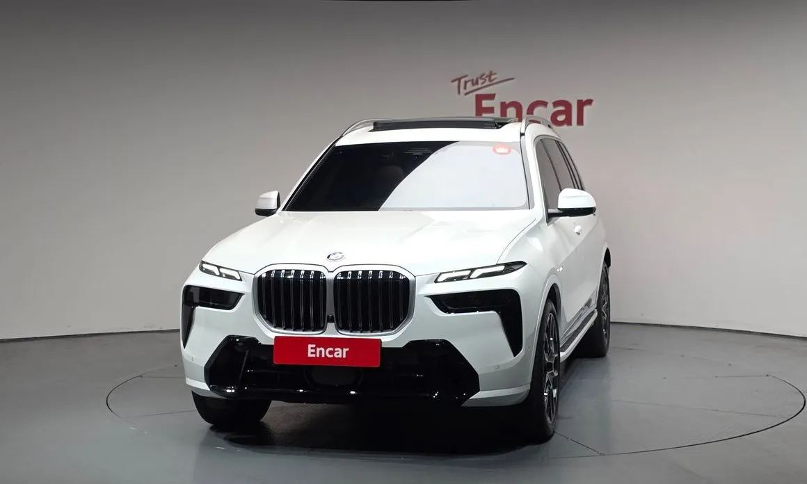 BMW X7 2025 из KR, фото 2