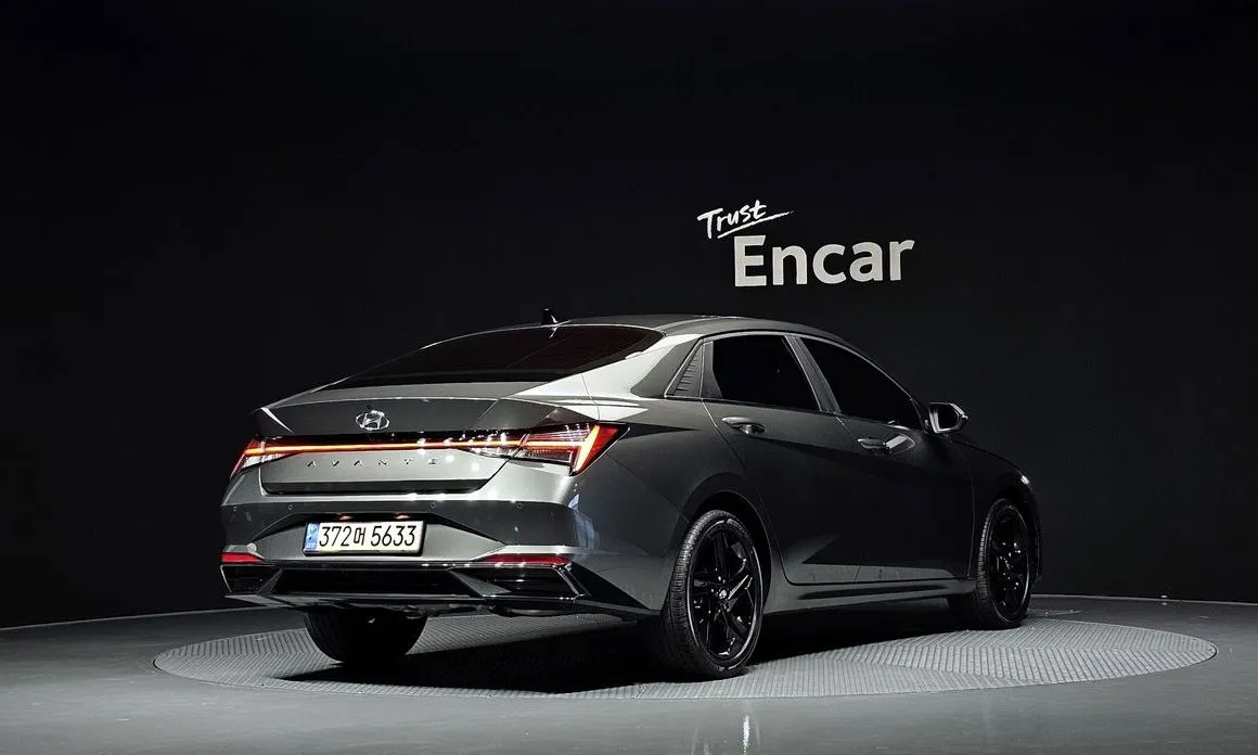 Hyundai AVANTE — фото 3