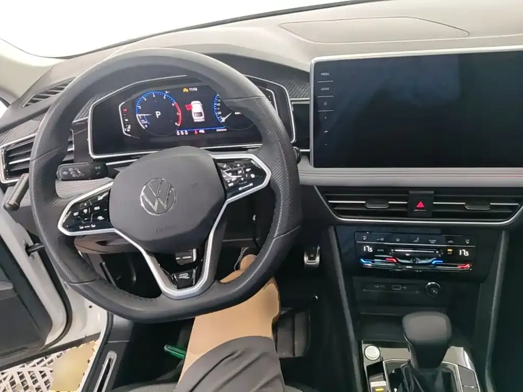 Volkswagen Tiguan X 2023 из CN, фото 3