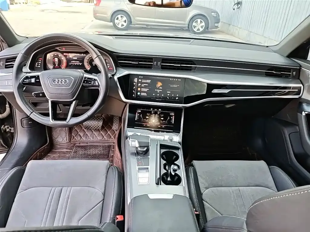 Audi A6L — фото 2