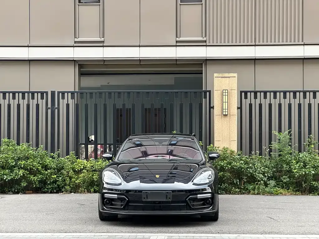 Porsche Panamera — фото 3