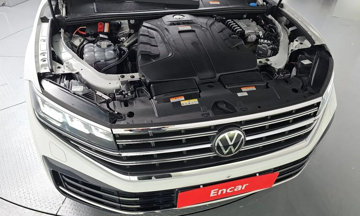 Volkswagen Touareg 2024 из KR, фото 9