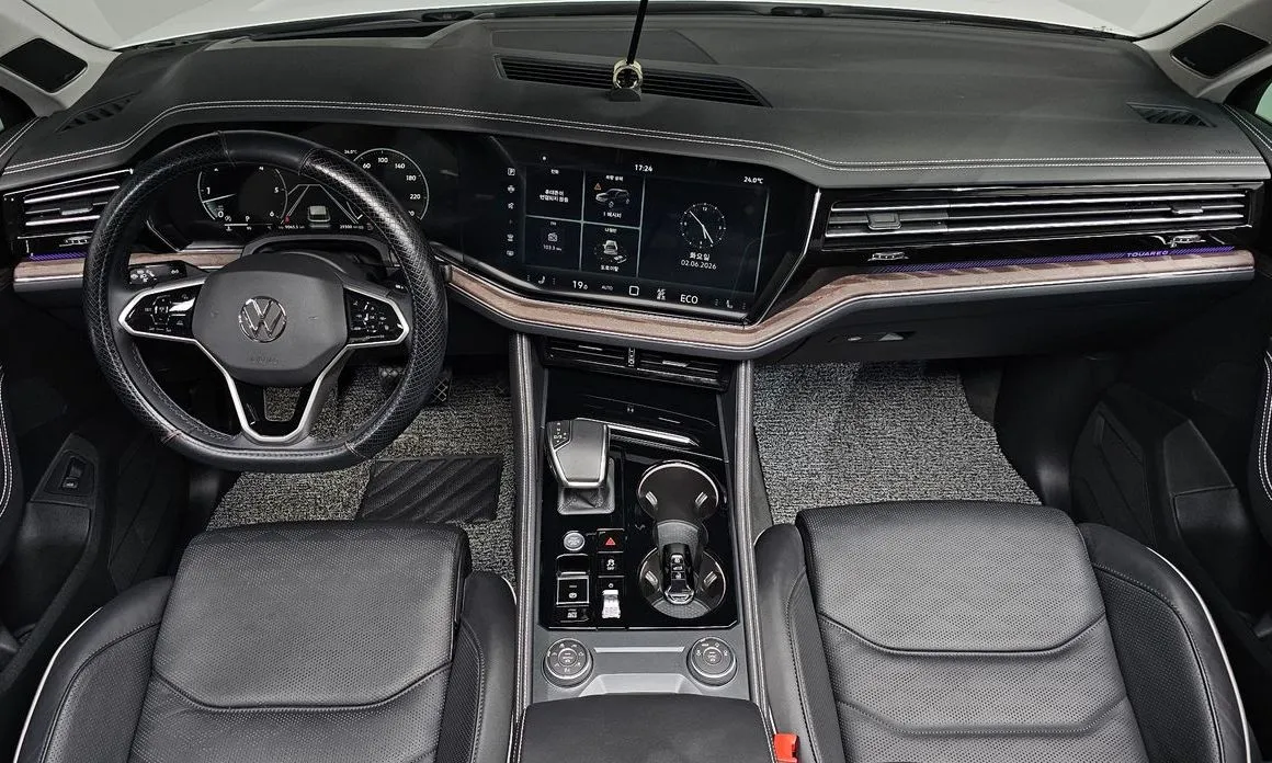 Volkswagen Touareg 2024 из KR, фото 10