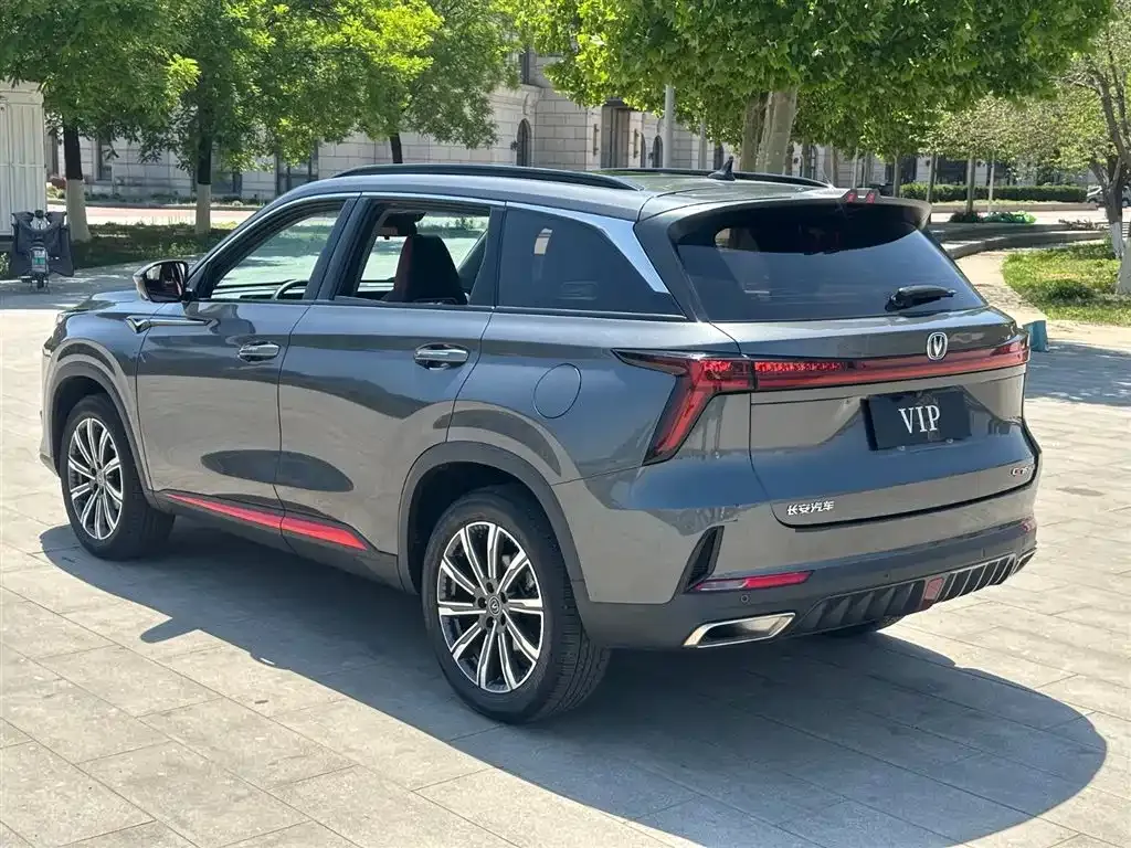 Changan CS75PLUS — фото 6