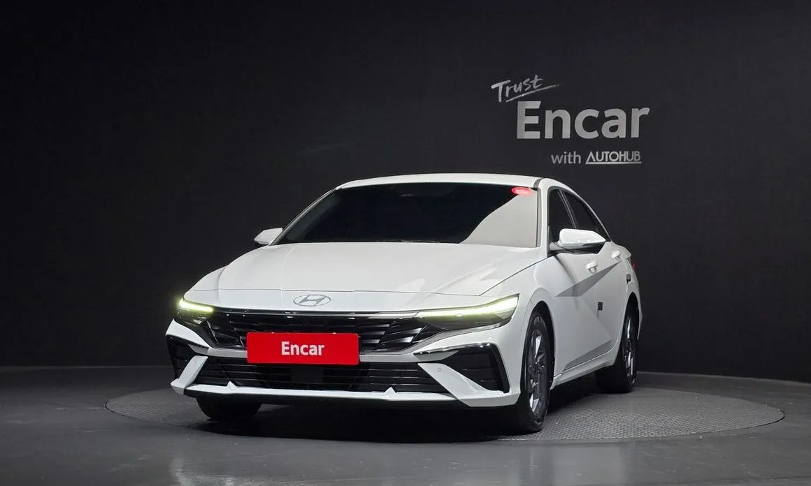 Hyundai AVANTE — фото 2