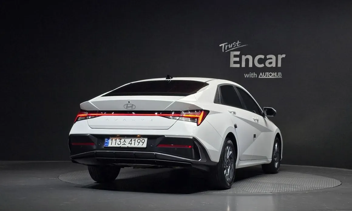 Hyundai AVANTE — фото 5