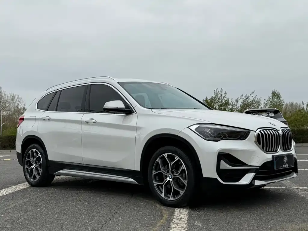 BMW X1 — фото 4