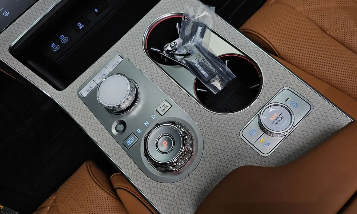 Genesis GV80 — фото 10