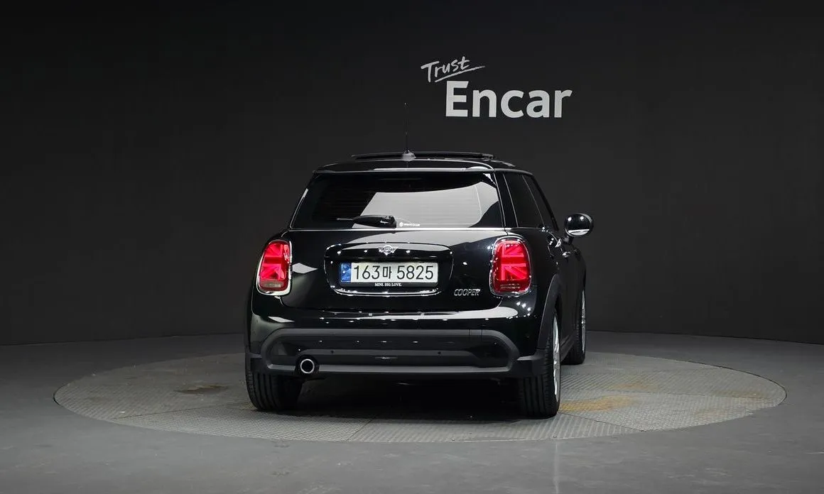 Mini Cooper 2023 из KR, фото 3