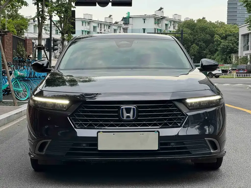 Honda Accord New Energy 2023 из CN, фото 10