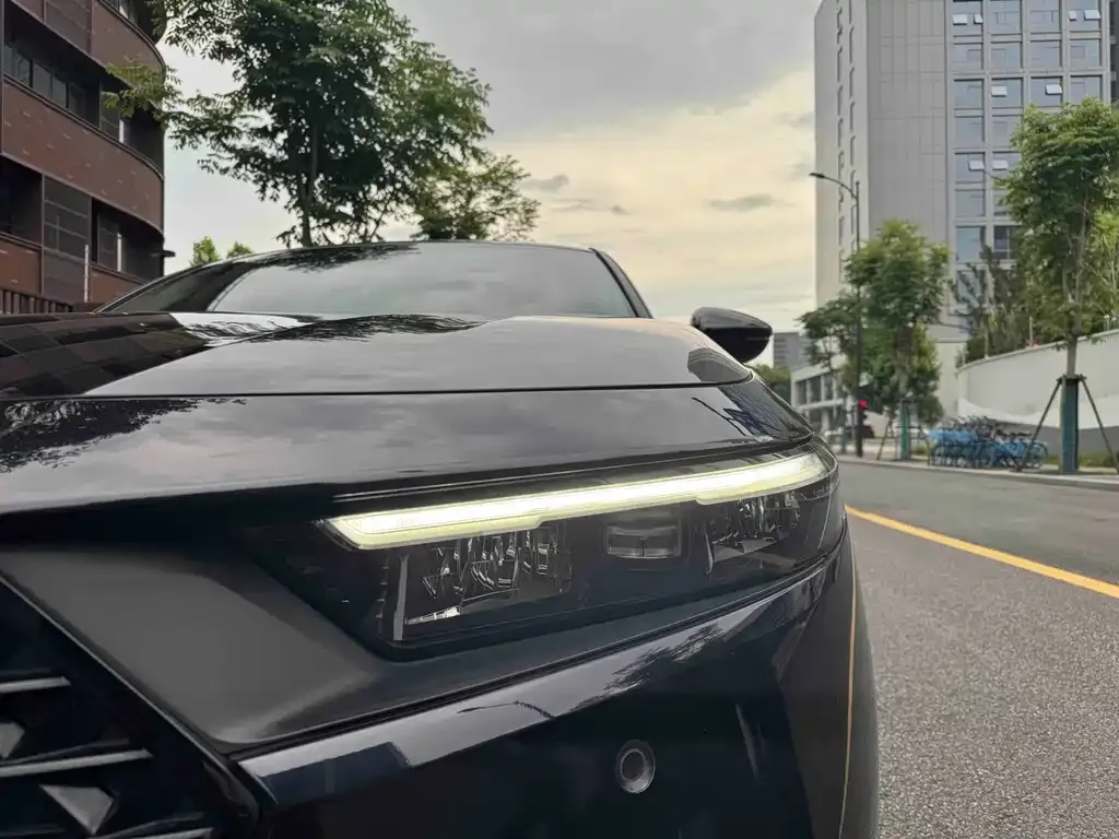 Honda Accord New Energy 2023 из CN, фото 7