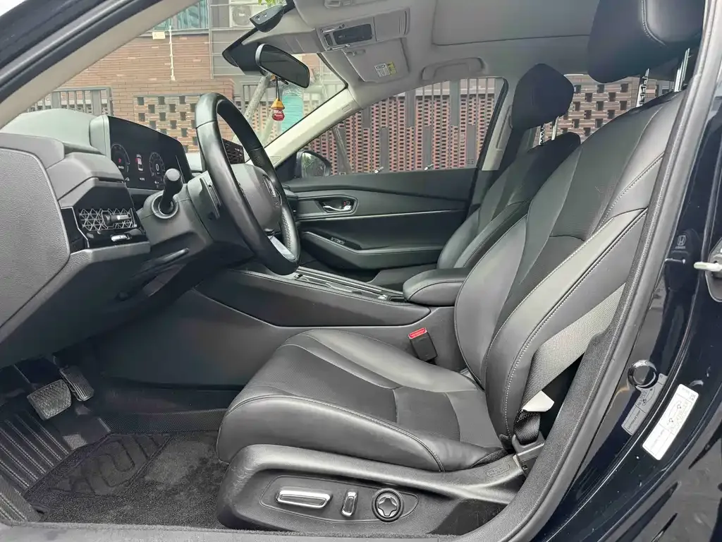Honda Accord New Energy 2023 из CN, фото 2