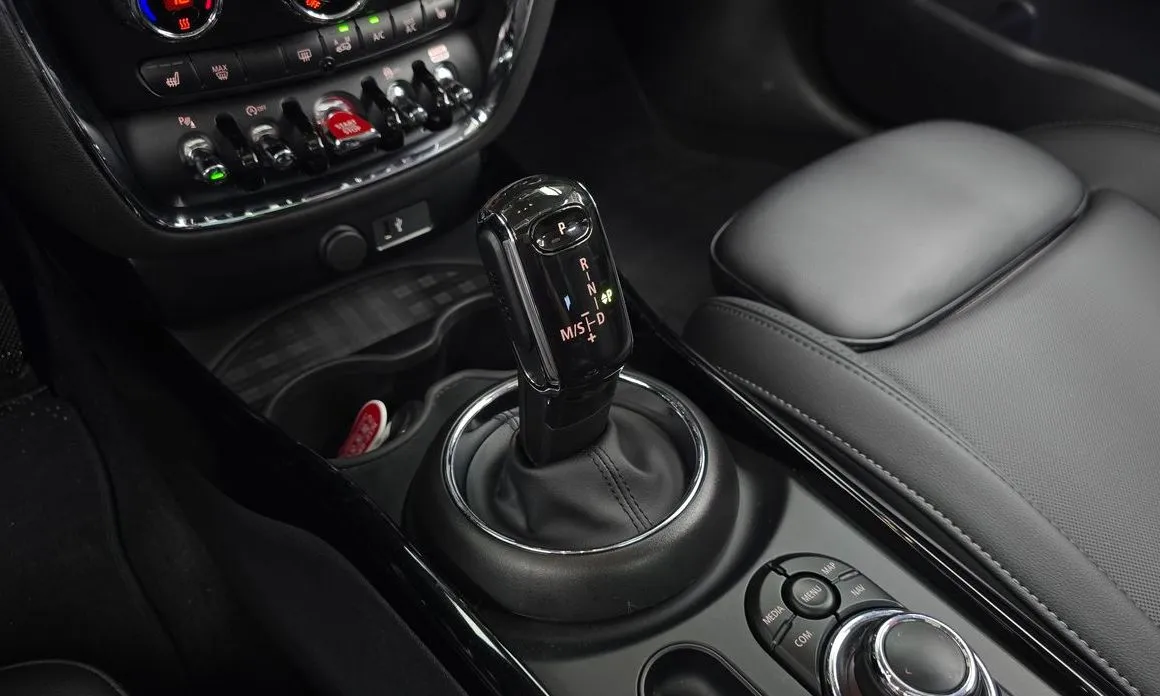 Mini Clubman 2022 из KR, фото 10