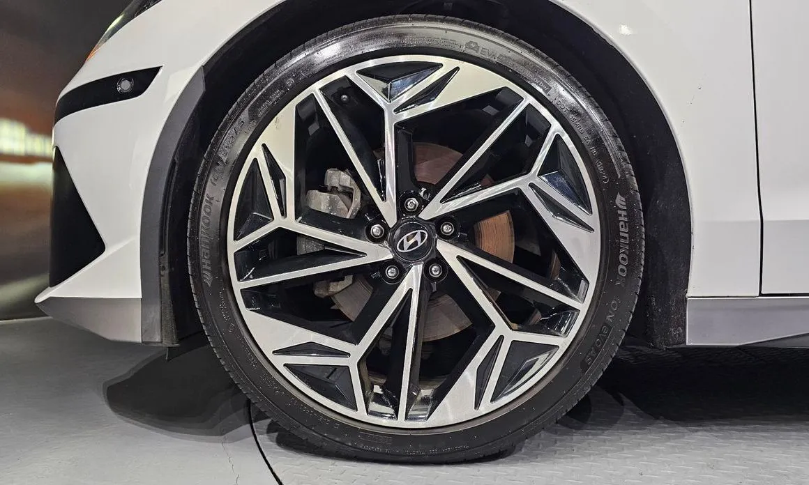 Hyundai Ioniq6 2023 из KR, фото 4