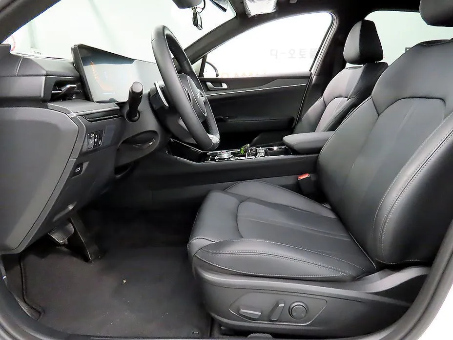 Kia K5 2026 из KR, фото 2