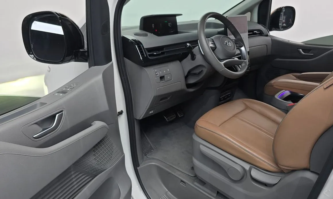 Hyundai Staria 2024 из KR, фото 5