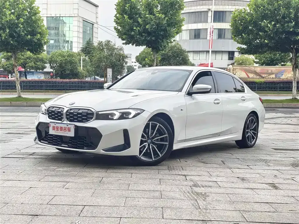 BMW 3 Series — фото 1