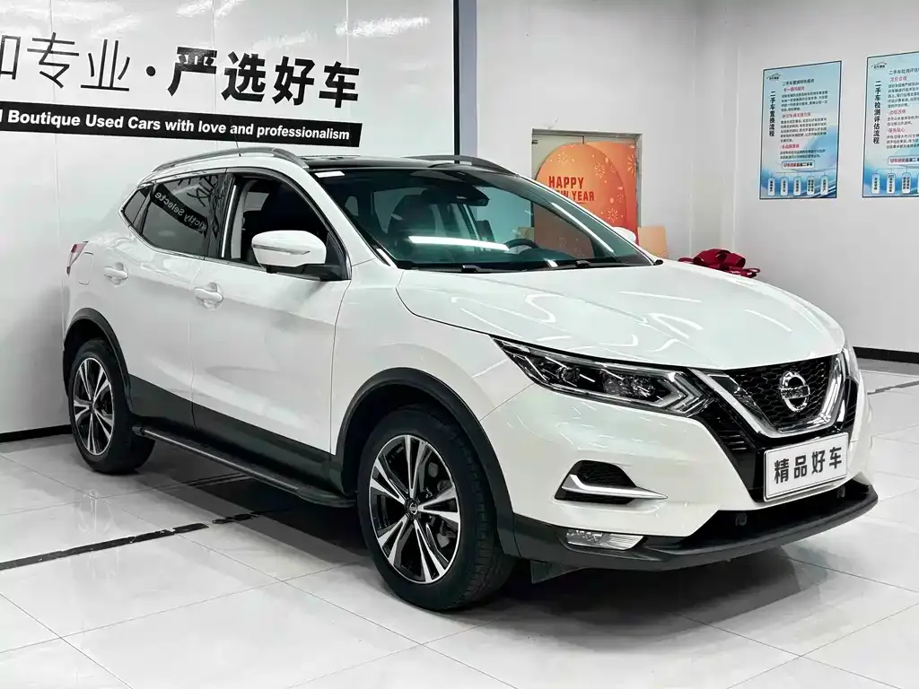 Nissan Qashqai — фото 4
