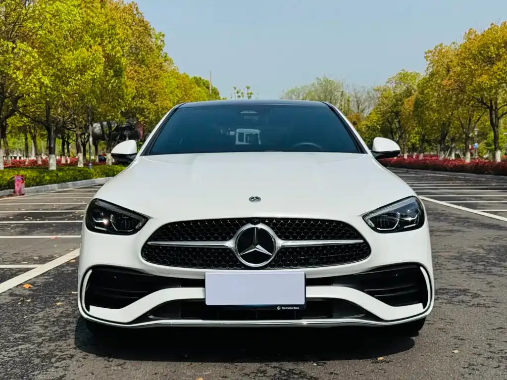 Mercedes-Benz C-Class — фото 10